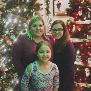 Meet your Posher, Lyndie